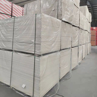 فروش مستقیم تازه واردان 1200X2400Mm مقاومت در برابر قالب ورق سنگ خشک دیواری desulphurization گچ