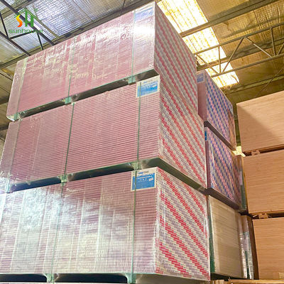 قیمت مناسب نمونه رایگان گیپسوم گچ انعطاف پذیر گچ تخته خالص طبیعی گچ دیواره داخلی تقسیم مربع یا تیره ضد آتش آنلاین